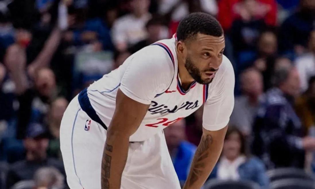 快船队主教练战术精妙，率队打出精彩表现