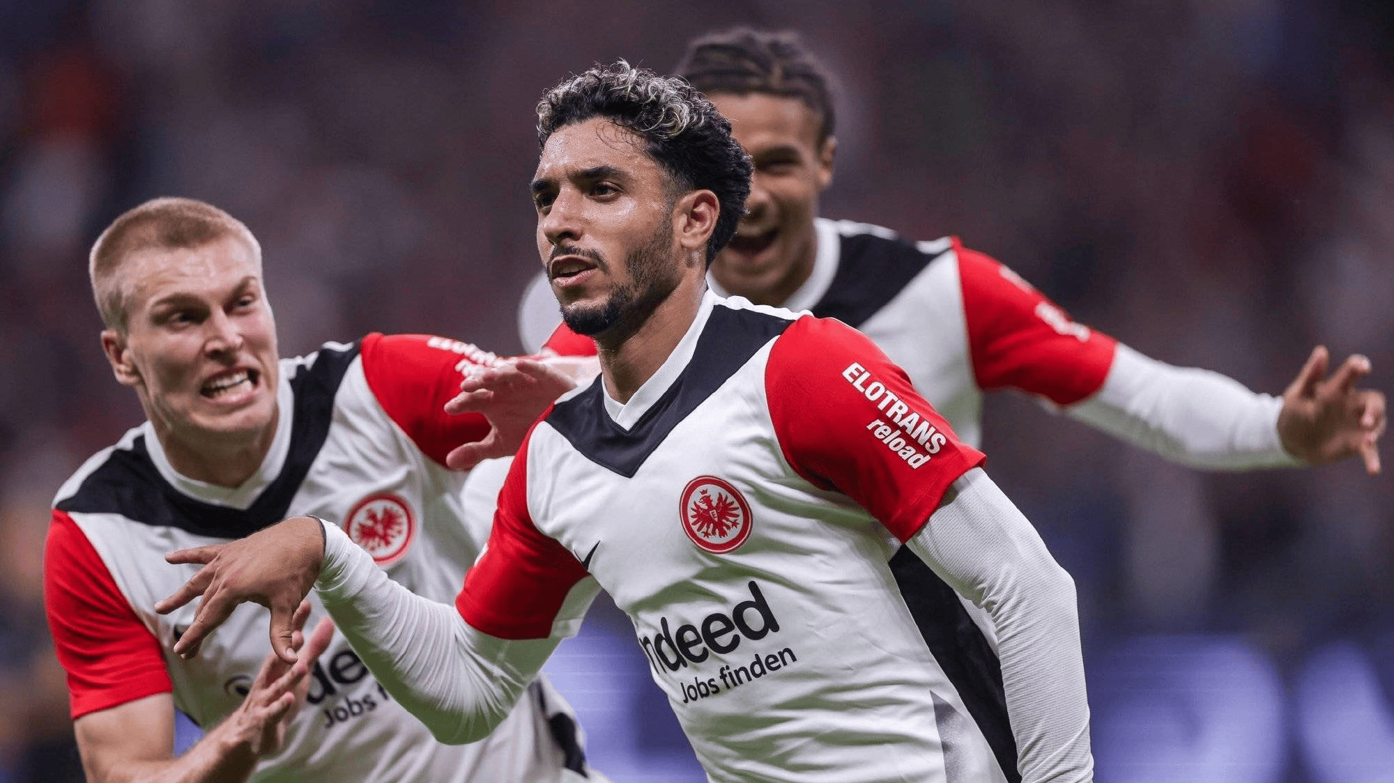 法兰克福队客场大胜，展现强大实力的简单介绍