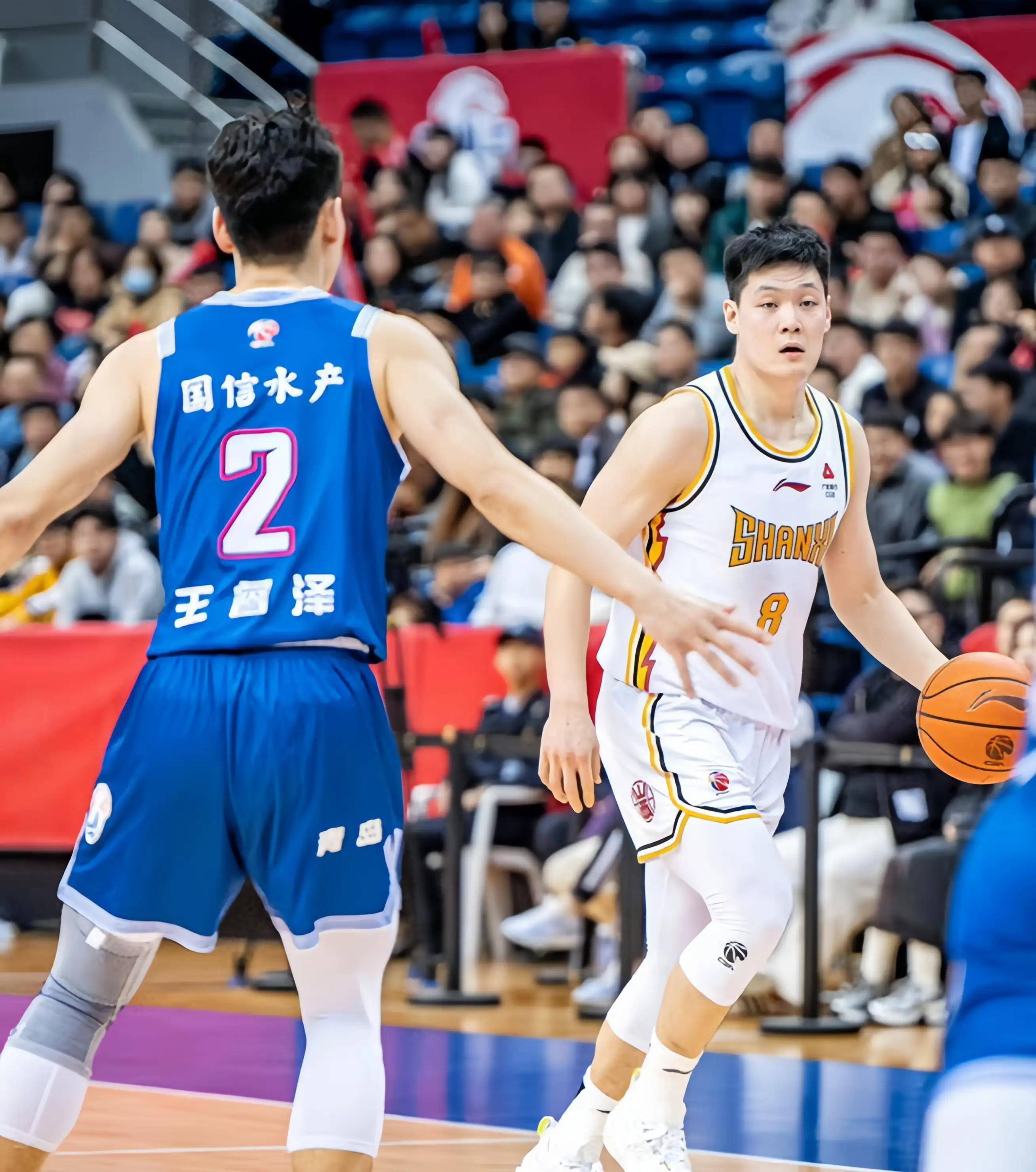 广州队赢得惊险胜利，晋级季后赛