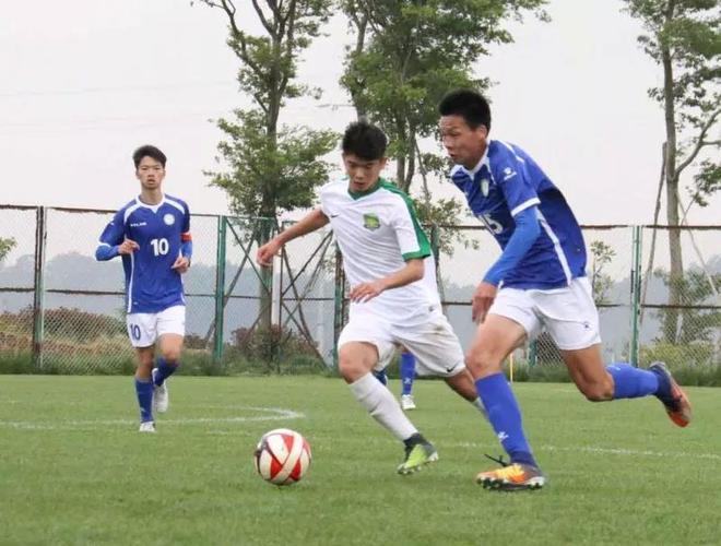 大连宏运主场逆转鲁能，实现惊艳逆袭