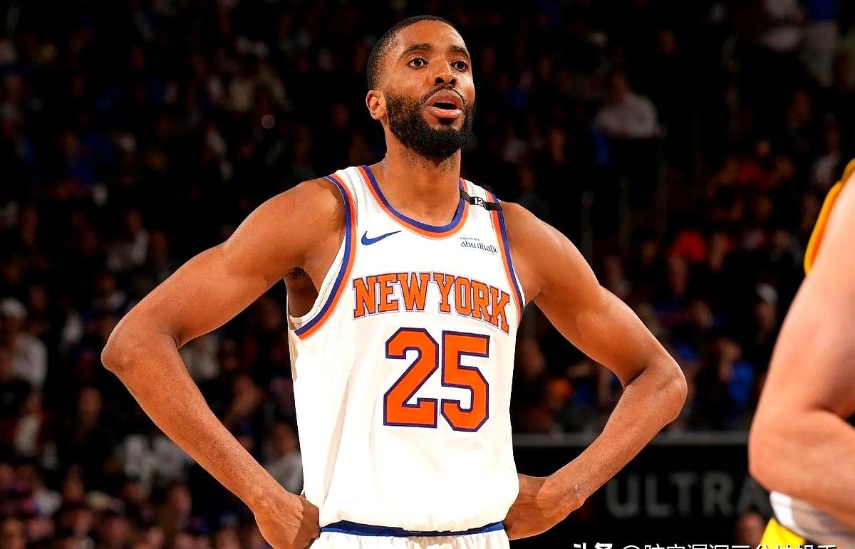 包含公牛客场惊险战胜尼克斯，占领东部榜首的词条