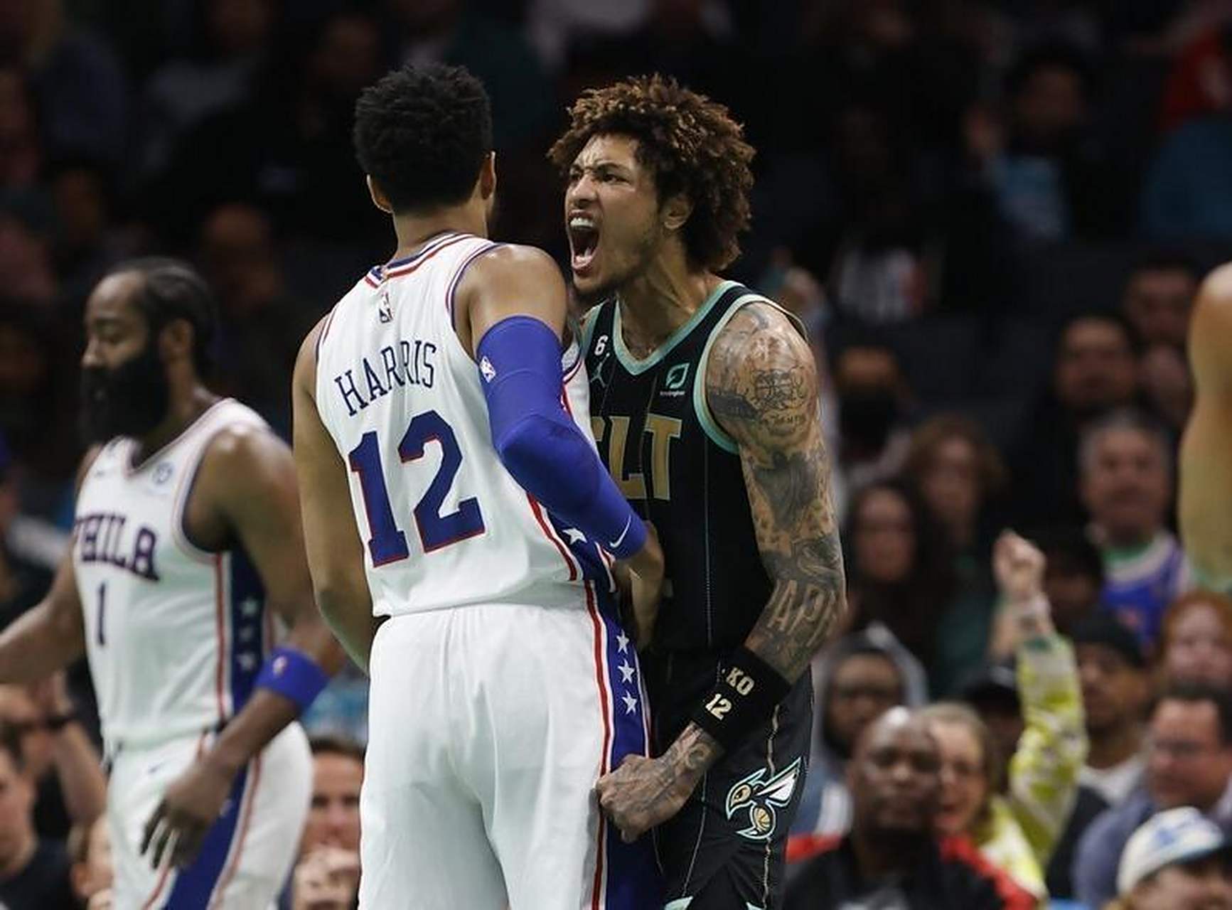 火箭大胜黄蜂，取得三连胜