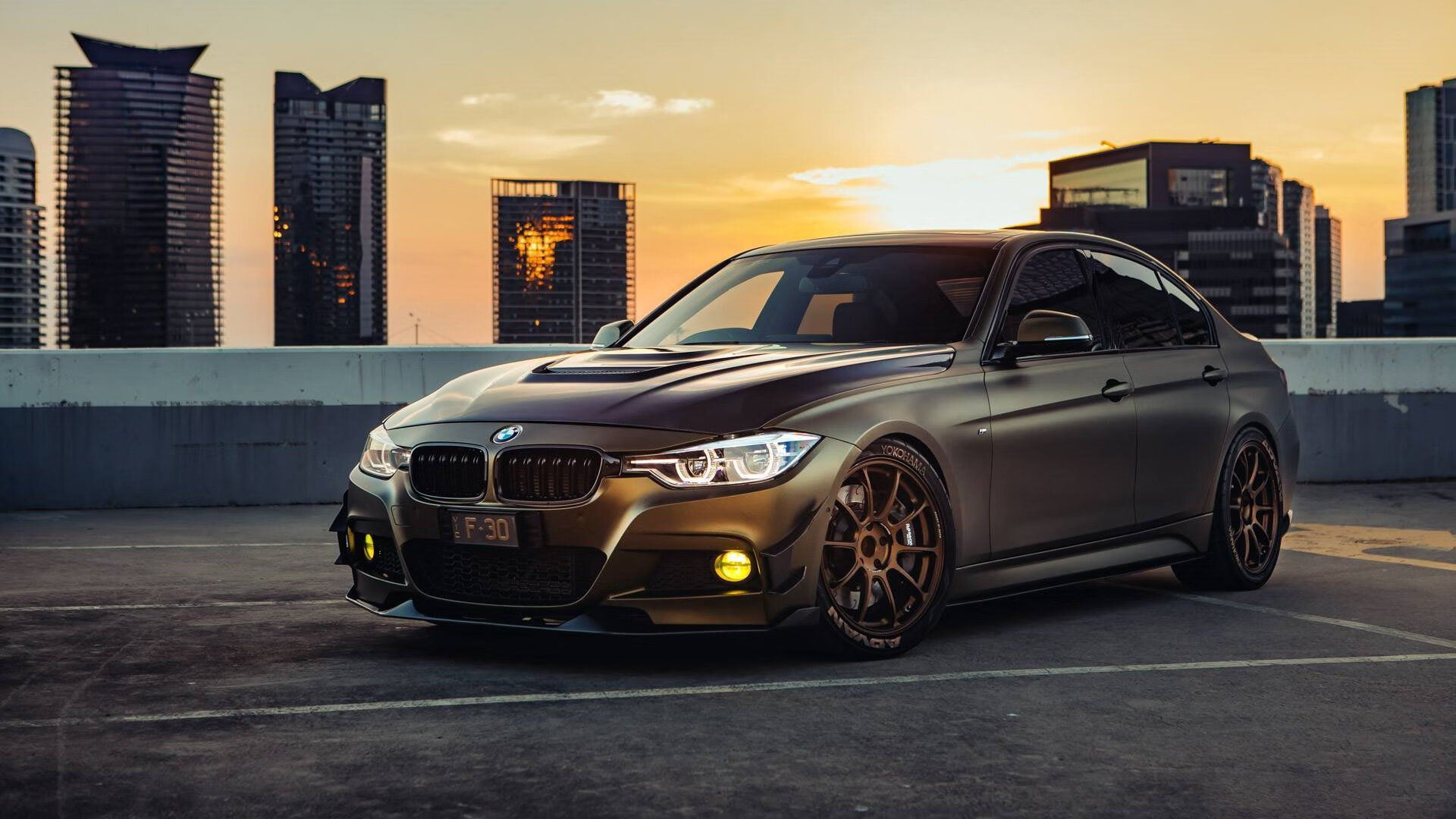 运球如诗，得分如画，欧文进攻端无人可挡，掘金苦战不敌老鹰