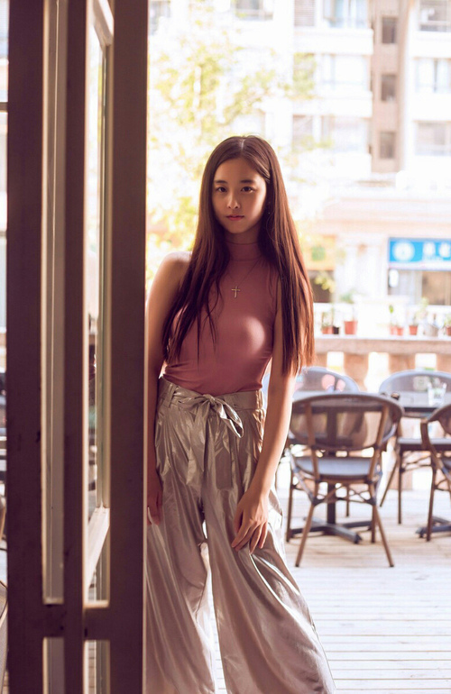 关键先生布鲁诺闪耀,尼日利亚力克洪都拉斯