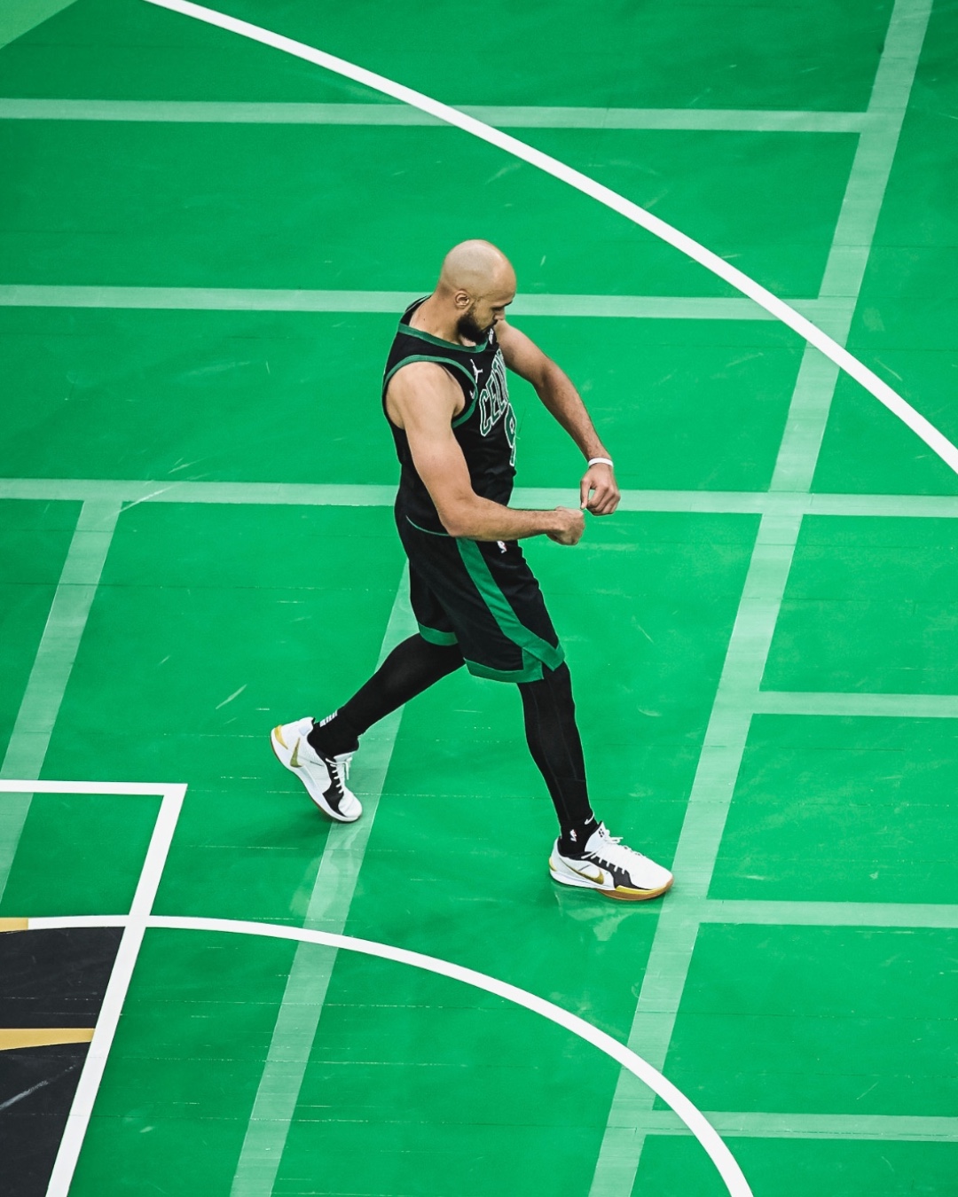 德甲争冠战焦点战，凯尔特人制霸活塞